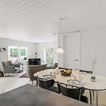Eliene - 500m From The Sea By Interhome *