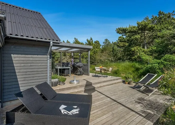 Holiday home Eliene - 500m From The Sea By Interhome *